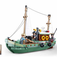 Model Bricks Fishing Sail Boat Building Brick Kit (610 pcs)