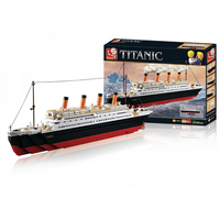 Titanic (Large Model) Building Brick Kit with Jack and Rose Figures (1012 Pcs)
