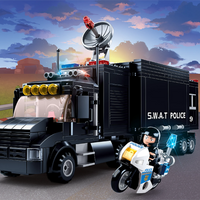 Police SWAT Command Vehicle Building Brick Kit (540 Pcs)