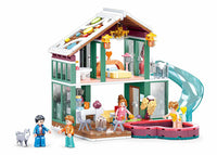Winter Resort Lodge Building Brick Kit (439 pcs)
