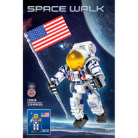 Astronaut Space Walk Building Brick Kit (229 pcs)
